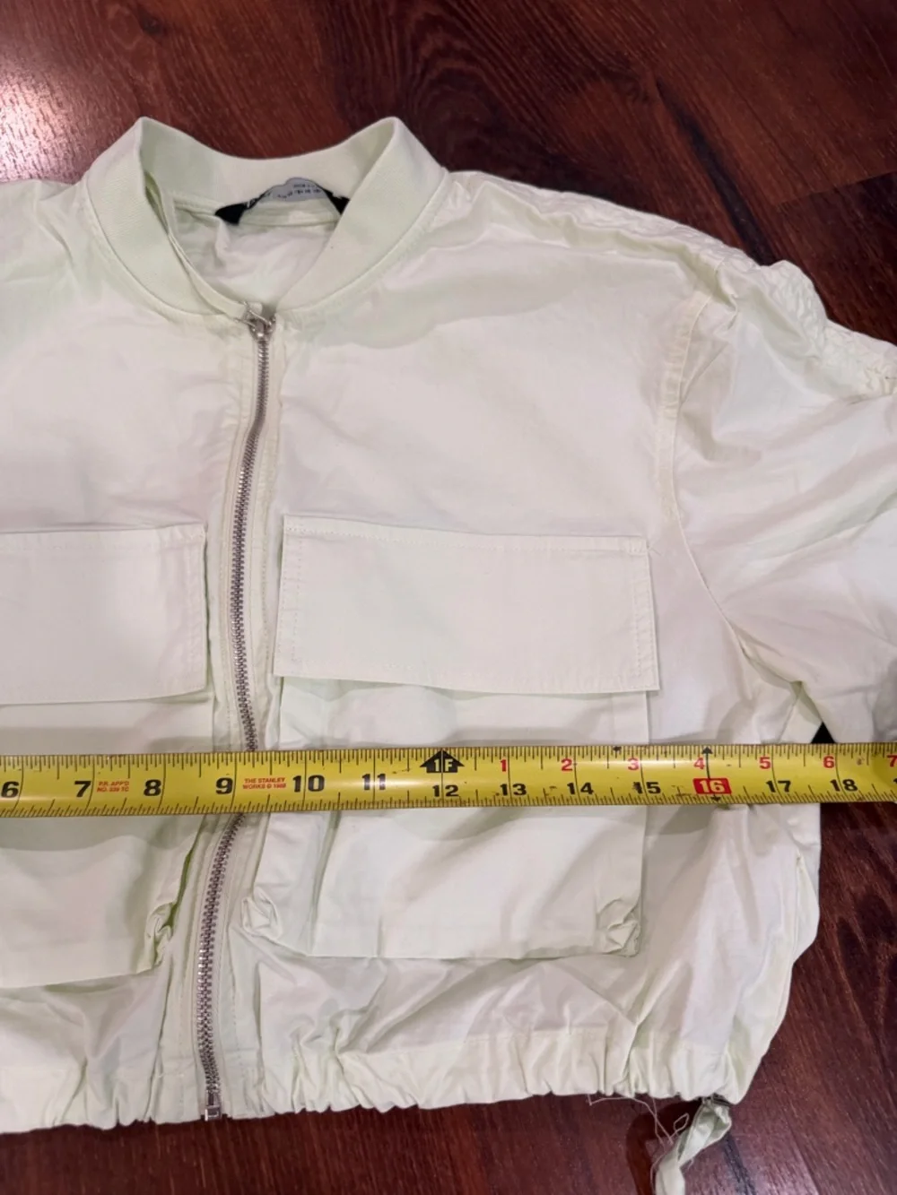 ZARA 2 PC MINI SKIRT Sz S AND CROPTOP jacket Sz XS light green color